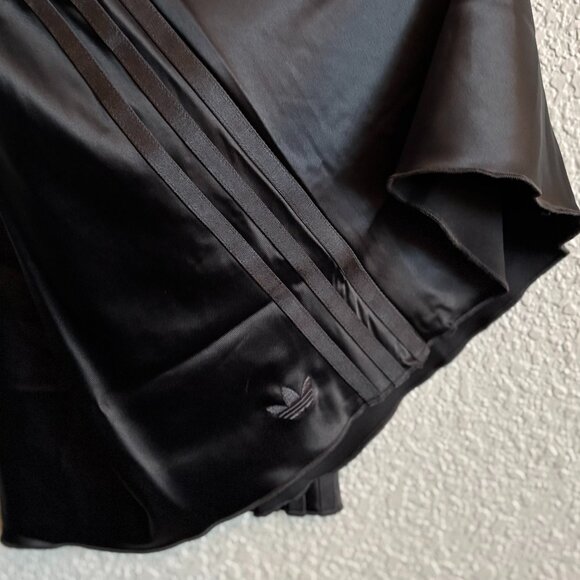 NWT adidas Satin Dress Medium - Picture 7 of 15